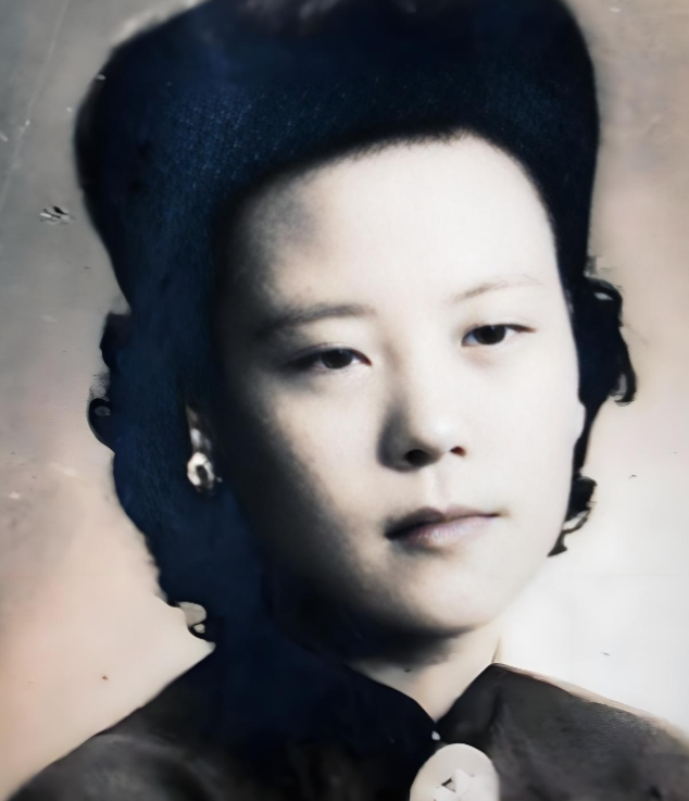 1983年，84岁张大千在台北荣总病房病逝，他的遗嘱很快在报纸公布，令人惊讶的是