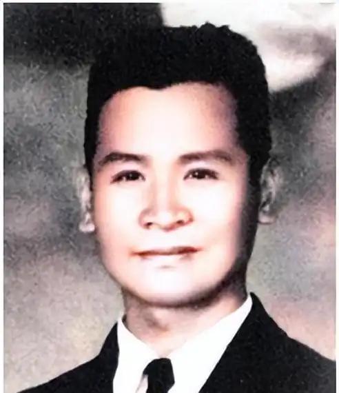1955年，一叛徒被拉出去枪毙，毛主席看到枪决名单之后，拍案大怒：那可是咱全党的