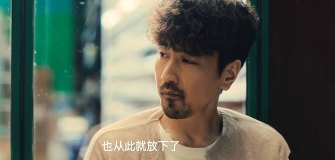 《爱情没有神话》里，看到赵又廷饰演的何韩，竟让人想到了英国喜剧明星卓别林。何