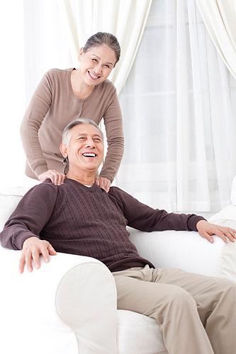 人到中老年，“那事儿”别硬扛！3个医生都在说的实用建议，看完别不好意思我家