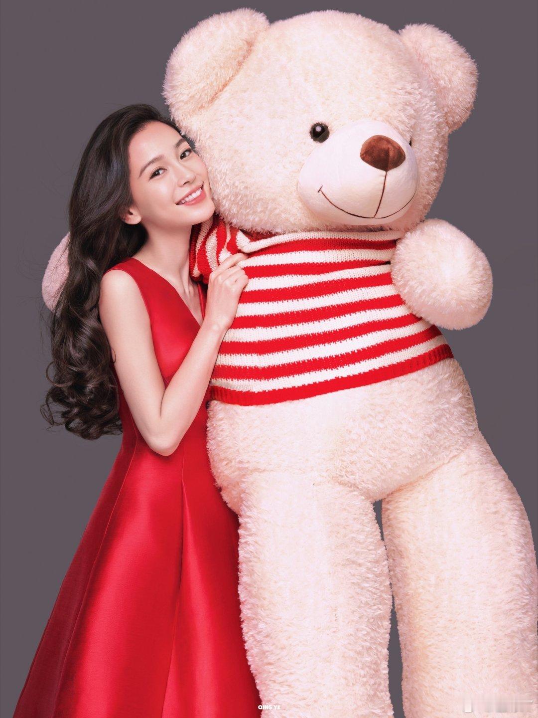 angelababy🌸杨颖不论是我的世界车水马龙繁华盛世，还是它们都瞬间消