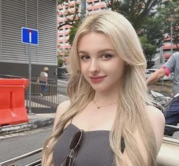 现在的乌克兰并没有我们想象中的那么可怜，就算乌克兰百分之九十五的男性牺牲，但是只