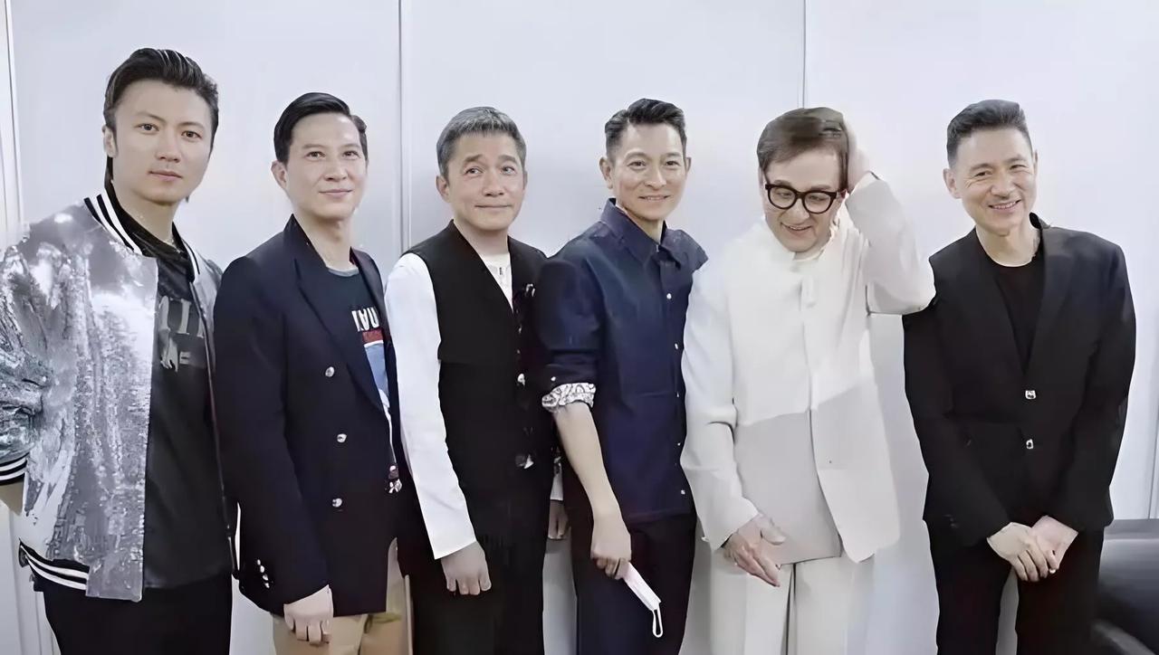 六大影帝同框，最帅的那个还得是刘德华，就算是谢霆锋也得靠边站！刘德华谢霆锋