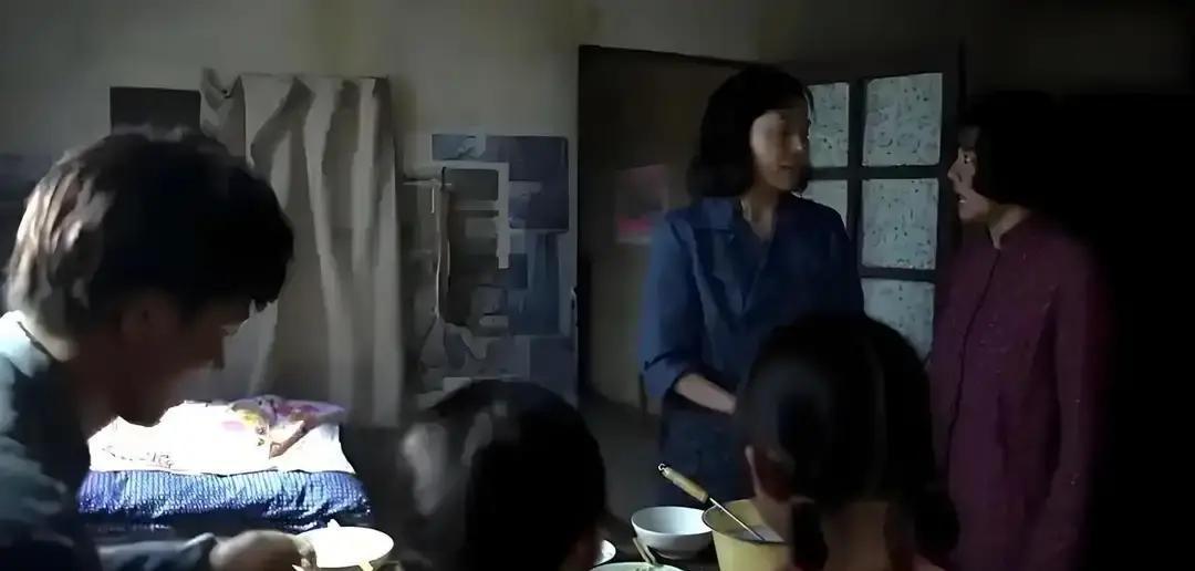 安欣做过最狠心的决定，不是跟着欧阳懿下放黑山岛，而是把双胞胎女儿留在妹妹安杰家。