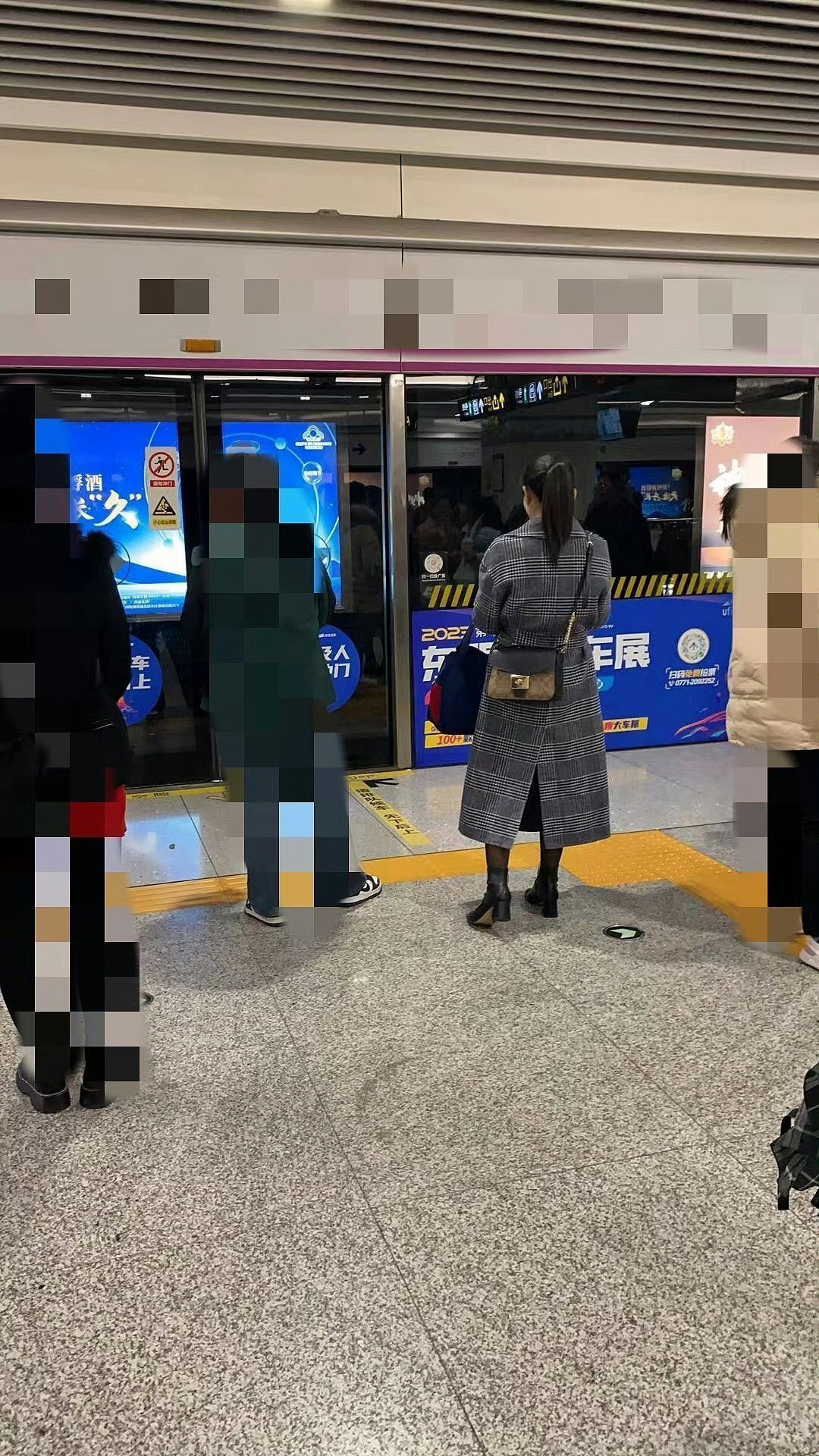 不想承认这个大妈是自己
