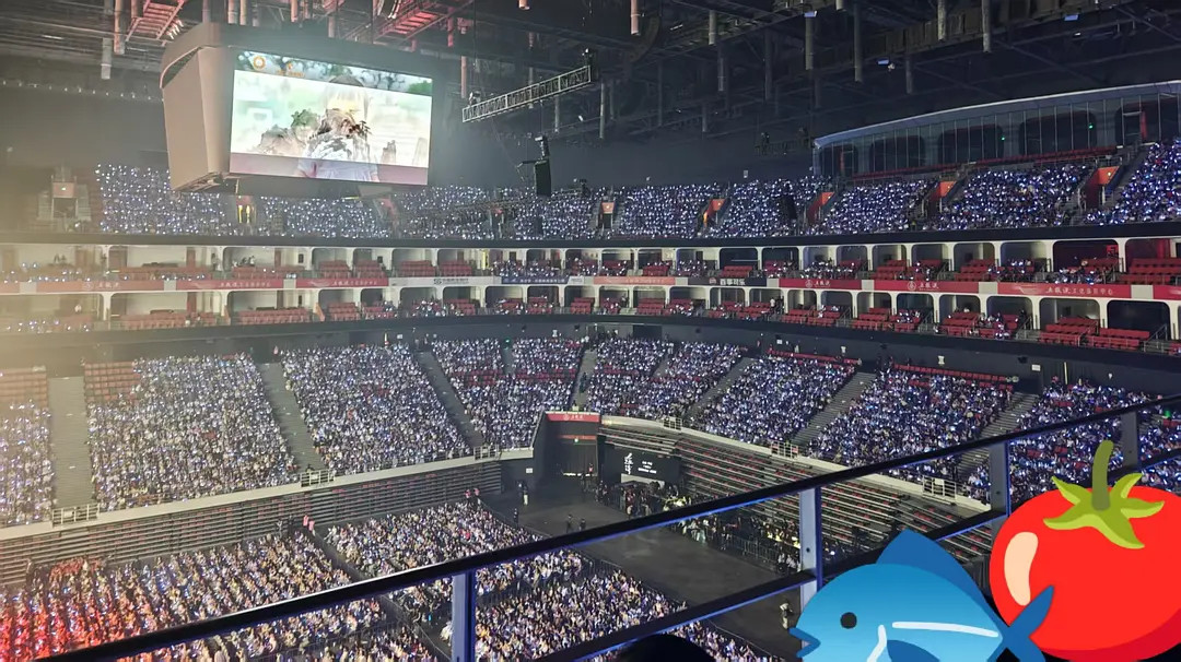 于适成都演唱会说实话成都连开两场万人以上这实力太可以了，电影生开演唱会这么满座是