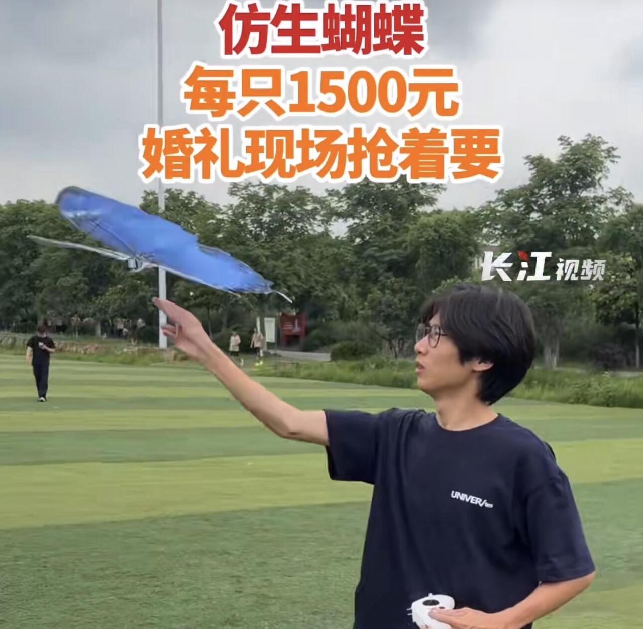 谁说现在年轻人创业就只能挤破头搞直播带货、追流量风口？你看武汉这个00后大学生艾