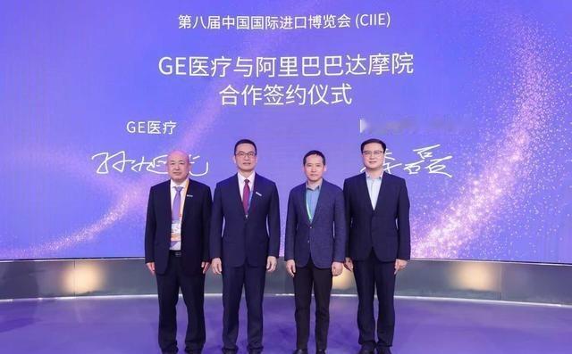 风向变了！美国巨头集体转向，中国微微一笑已经赢得胜利！不知道大家发现了没有？最近