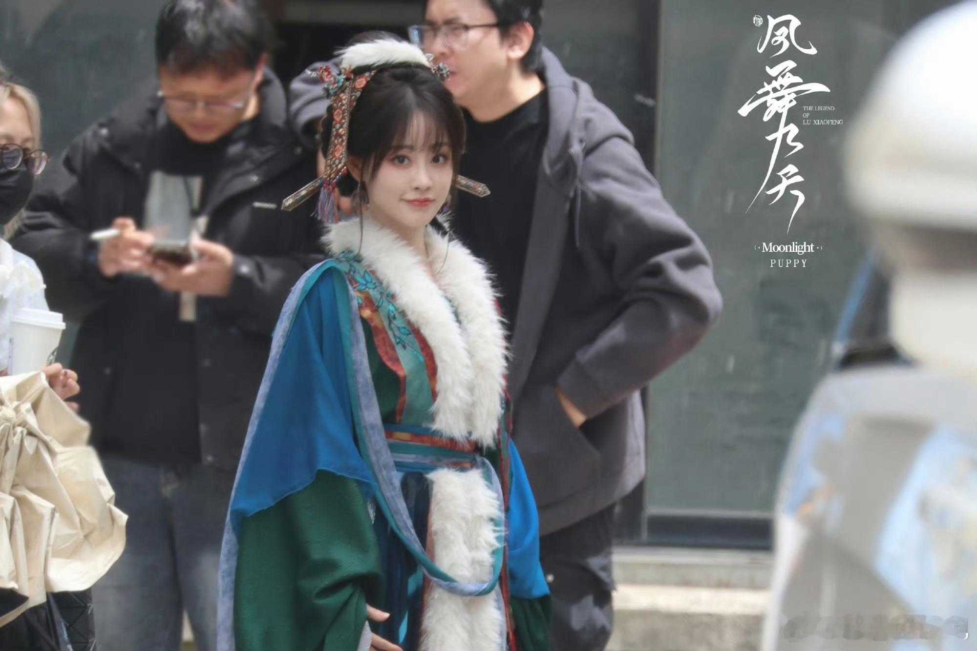 祝绪丹透露今年主要在剧组真的要被这个祝祝萌翻了，最近一直在拍《凤舞九天》，这个玉