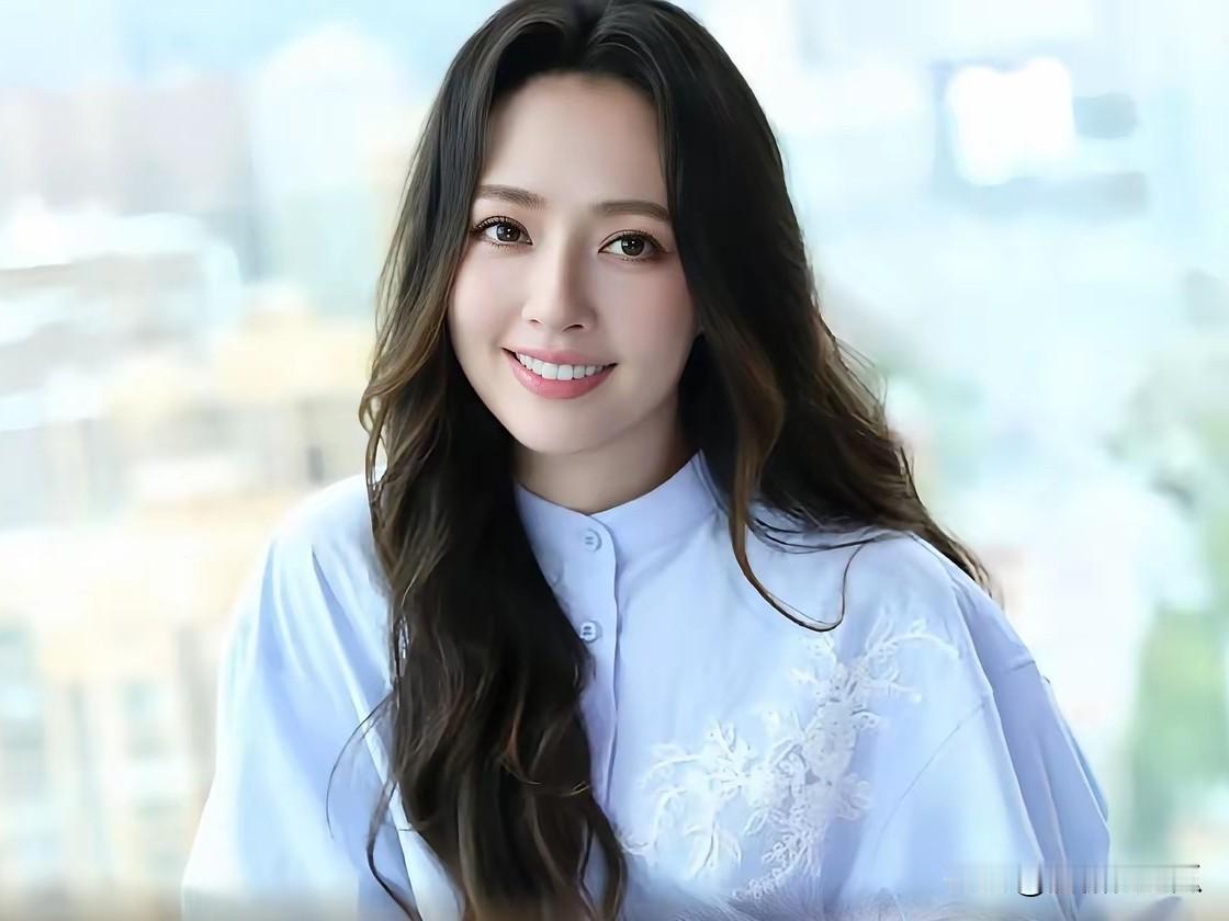 这几天最后悔的不是向太而是她的儿媳妇郭碧婷不是后悔嫁入假豪门，而是后悔向太乱