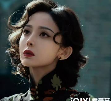 #娜扎让乱世佳人有了脸#旗袍美人娜扎，期待美娜演绎的金宝