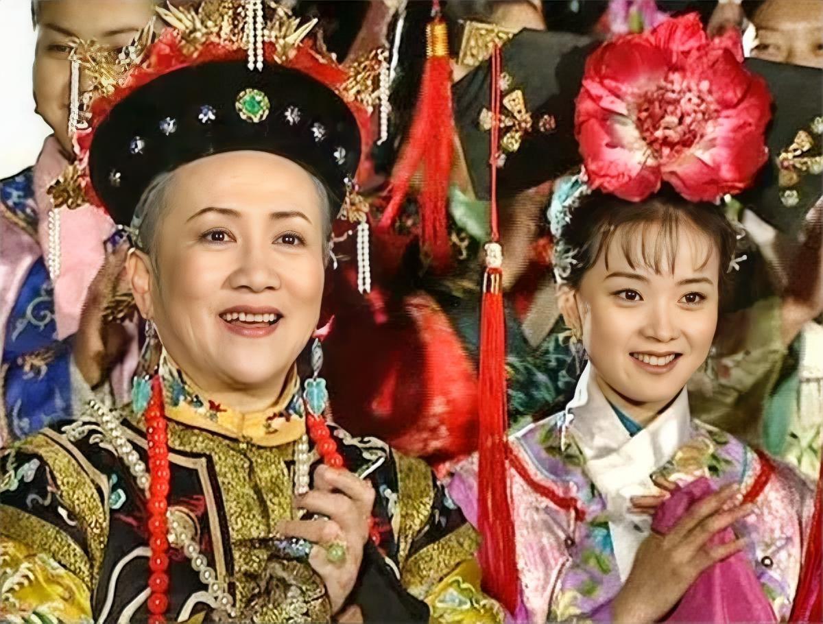 整部《还珠格格》里，老佛爷最疼的人是谁？不是皇上，不是任何一个皇子，而是晴儿。