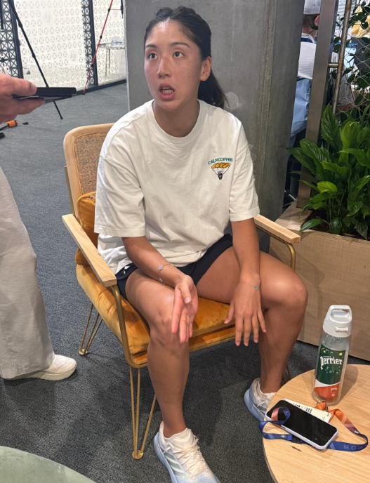 王欣瑜赛后谈首盘争议判罚：不认同对手的做法王欣瑜复盘当时情况：“我打了个正手