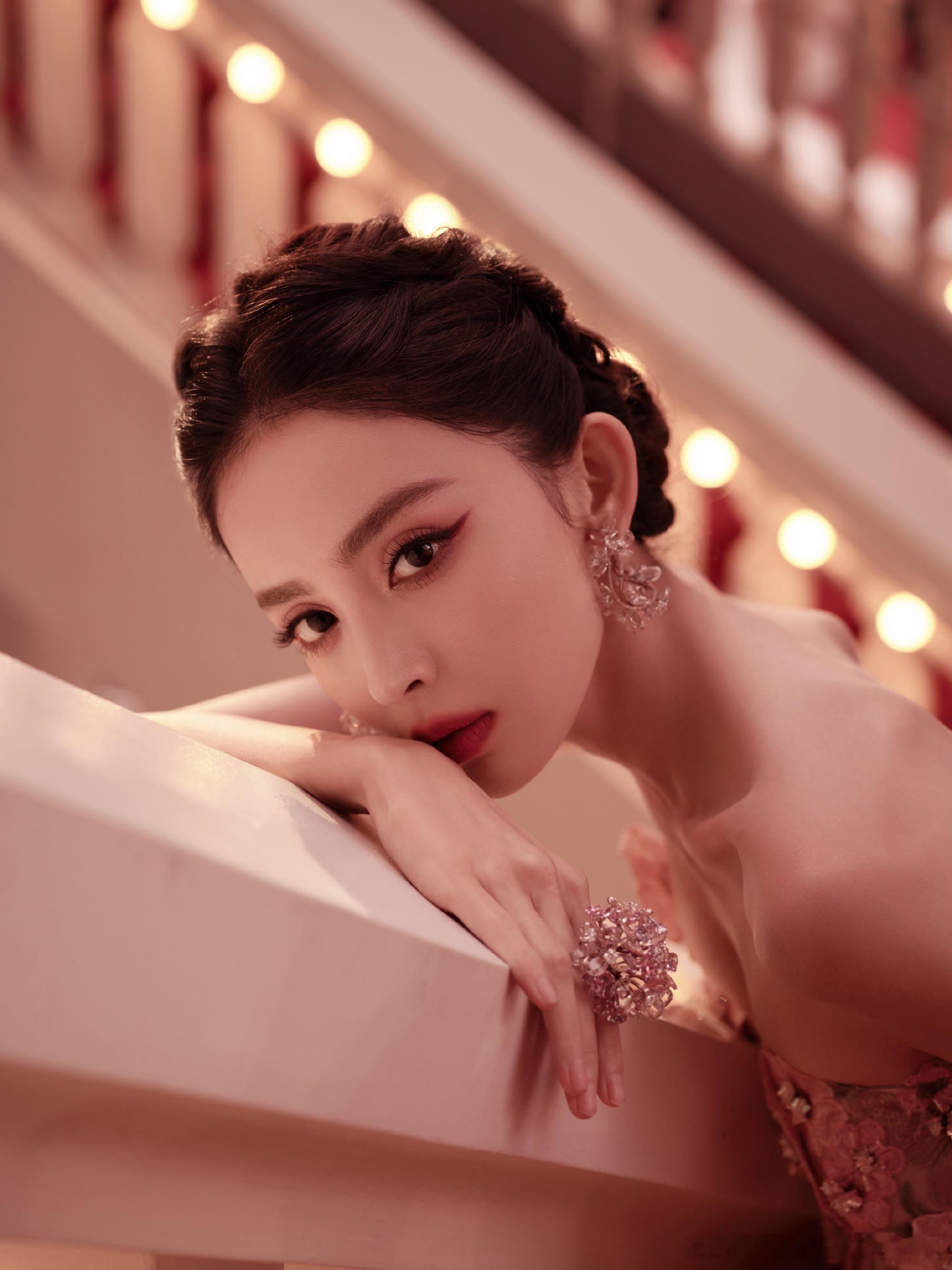 娜扎的美绝对是真的~💯娜扎
