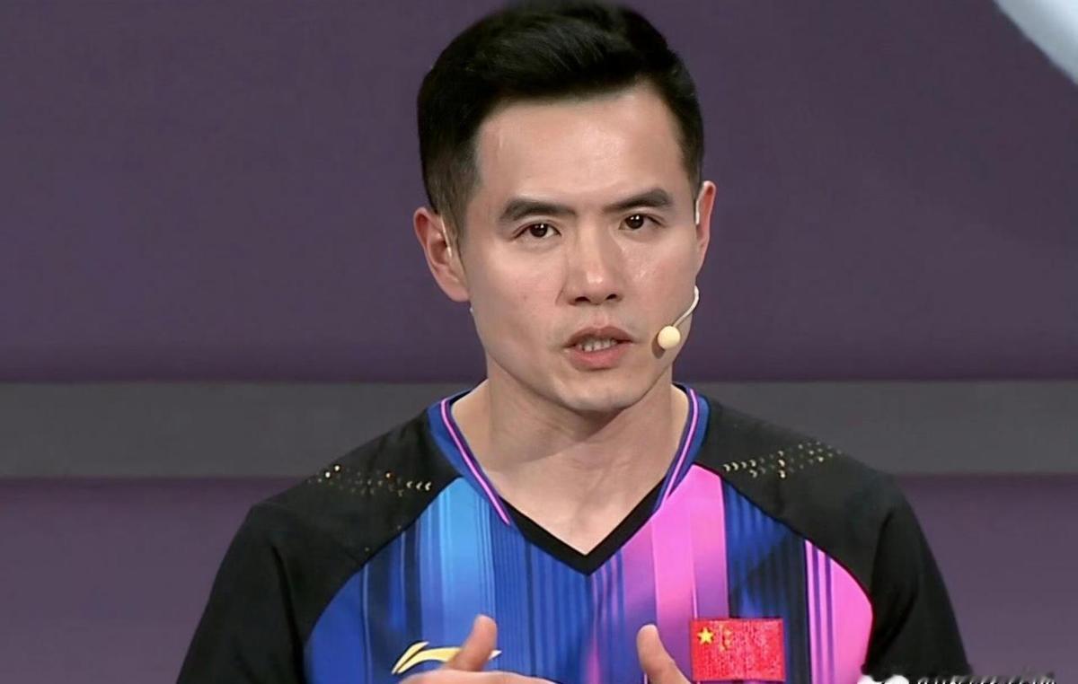 王楚钦输了，但没躺平。输得干脆，起身更快。当晚就飞回北京，关上门，连双打都不