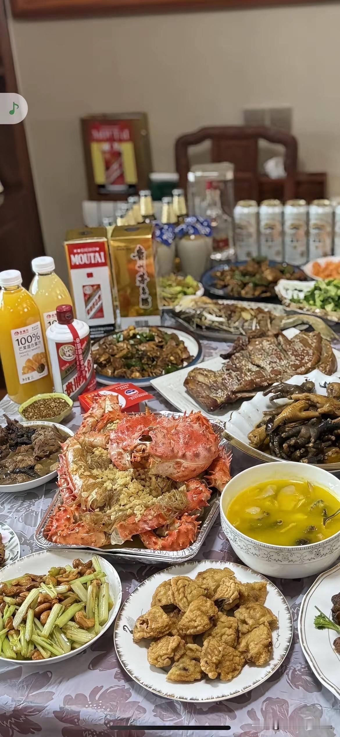 不得不说，月薪过万，才舍得这样吃饭吧？[哭哭][捂脸哭][捂脸哭][我想静静