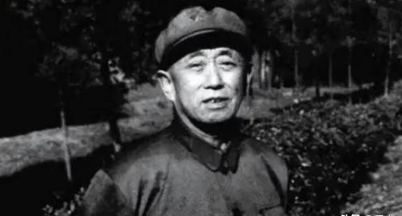 1979年，一代名将郑维山最终因为生活低头了，他给昔日领导人徐向前写了一封信，信