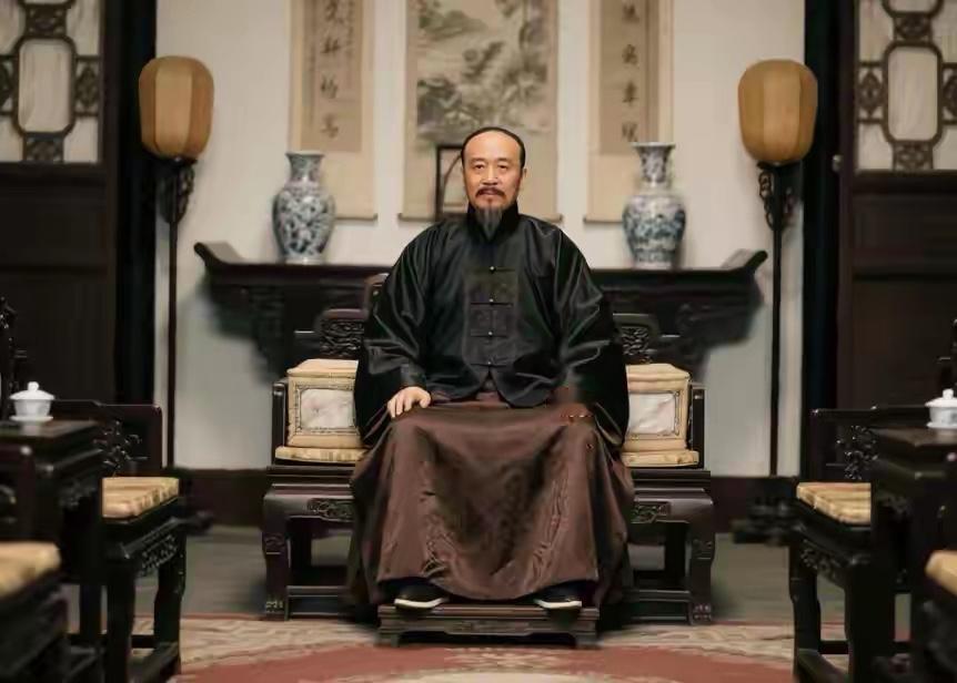 胡雪岩咽气前，给儿子留下奇葩遗嘱：选老婆，就一个条件同治末年的杭州城，运河的