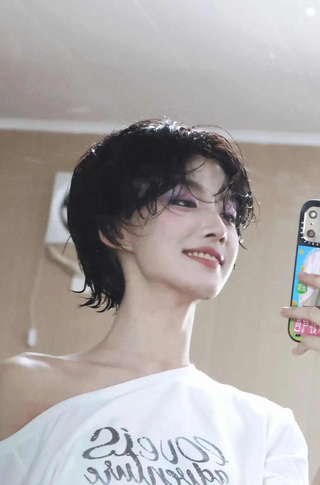 卢昱晓是怎么变瘦的？感觉瘦了很多。。