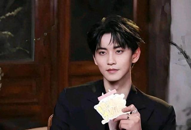 陈鑫海主演7部电视剧1、《表妹万福》待播主演：宋祖儿，陈鑫海2、《古乐风华录》待