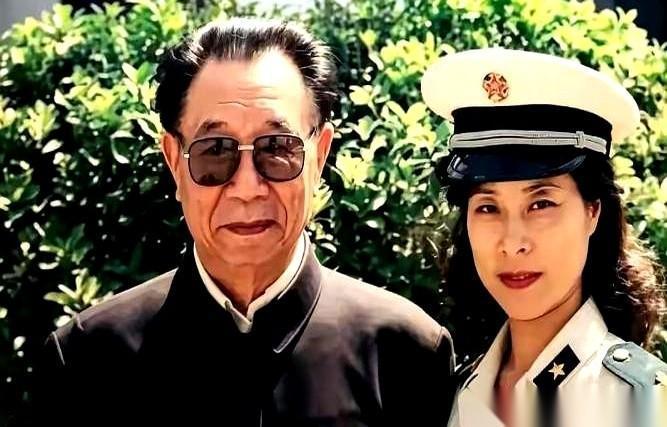 1981年，开国上将陈士榘，做了一件让整个大院都炸了锅的事。72岁，他要和发妻