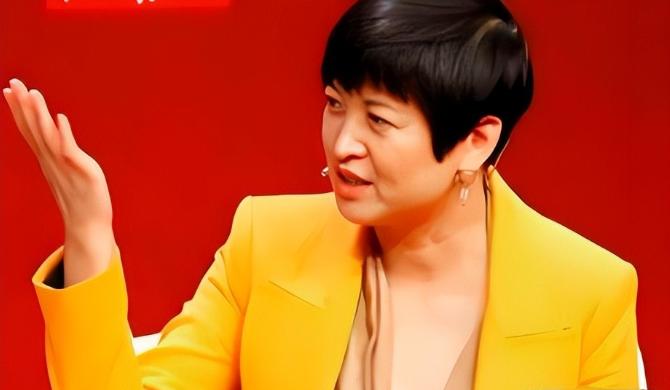 帮美媒造谣诋毁中国，如今在中外都成跳梁小丑，袁莉如今后悔不 袁莉这人吧，以前