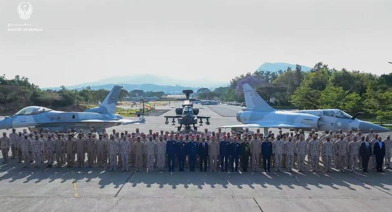 阿联酋要出售60架二手幻影2000-9战机，一下子就成了香饽饽了，引来一堆国家争