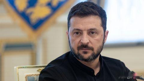 泽连斯基下令起草战时举行选举的法案12月15日，RBC-乌克兰通讯社援引自