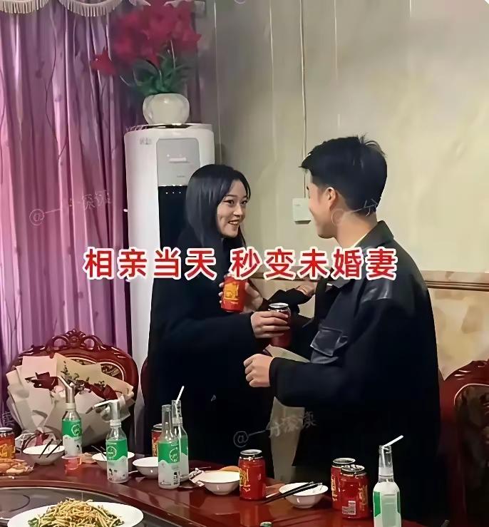 江西一对男女相亲，两个人都对对方满意，不得不说，他们的效率还是蛮快的，女方提取的