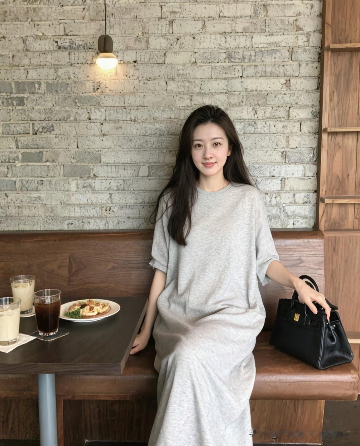 在感情的世界里，我们常常追求最好，却忽略了最适合。真正滋养关系的，不是对