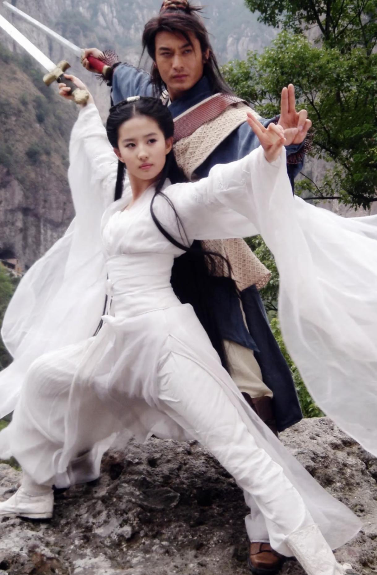 幸好刘亦菲没“以身相许”黄晓明，不是因为黄晓明不够帅，也不是因为黄晓明资