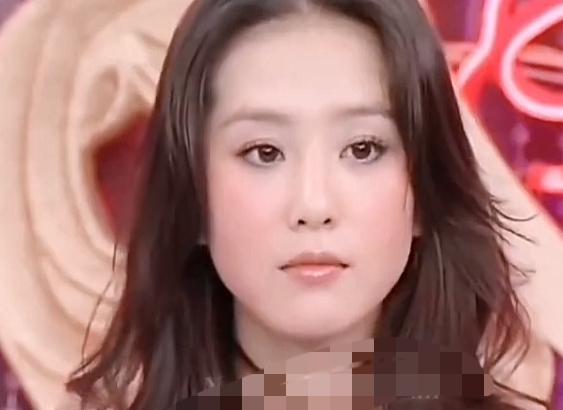 刘诗诗成名前后对比，好像不是同一个人。以前的她脸型不太好看，有点“鞋拔子
