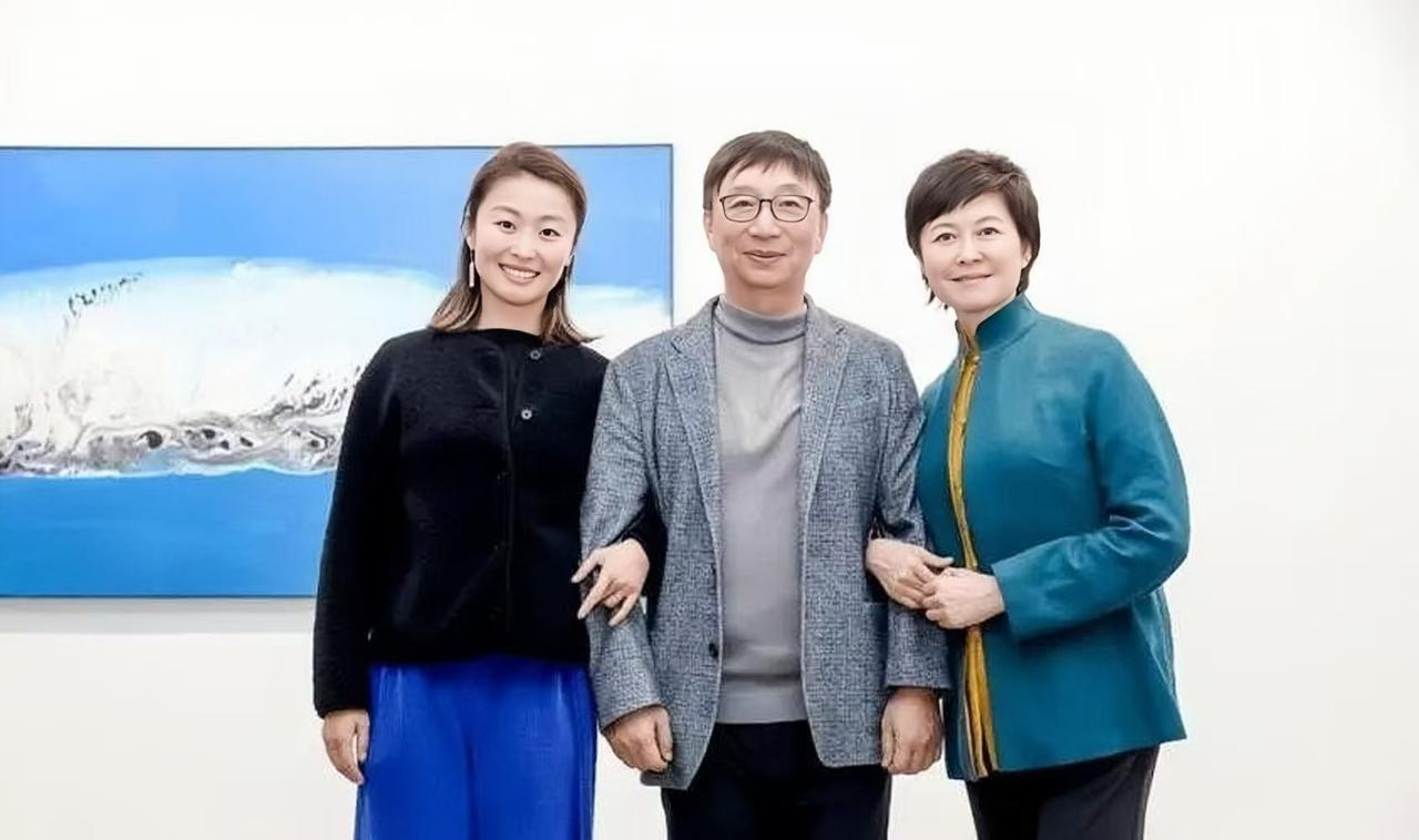 著名主持人敬一丹去世，好奇查了一下，她丈夫王梓木是一名企业家，曾任国家经贸委