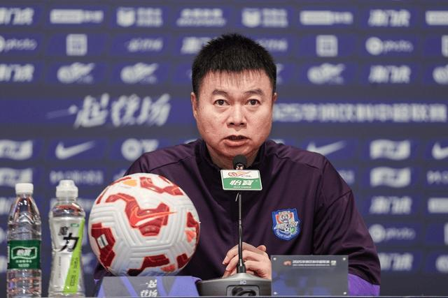 于根伟: 最重要的是做自己, 巴顿阿代米石炎登场可能性不大