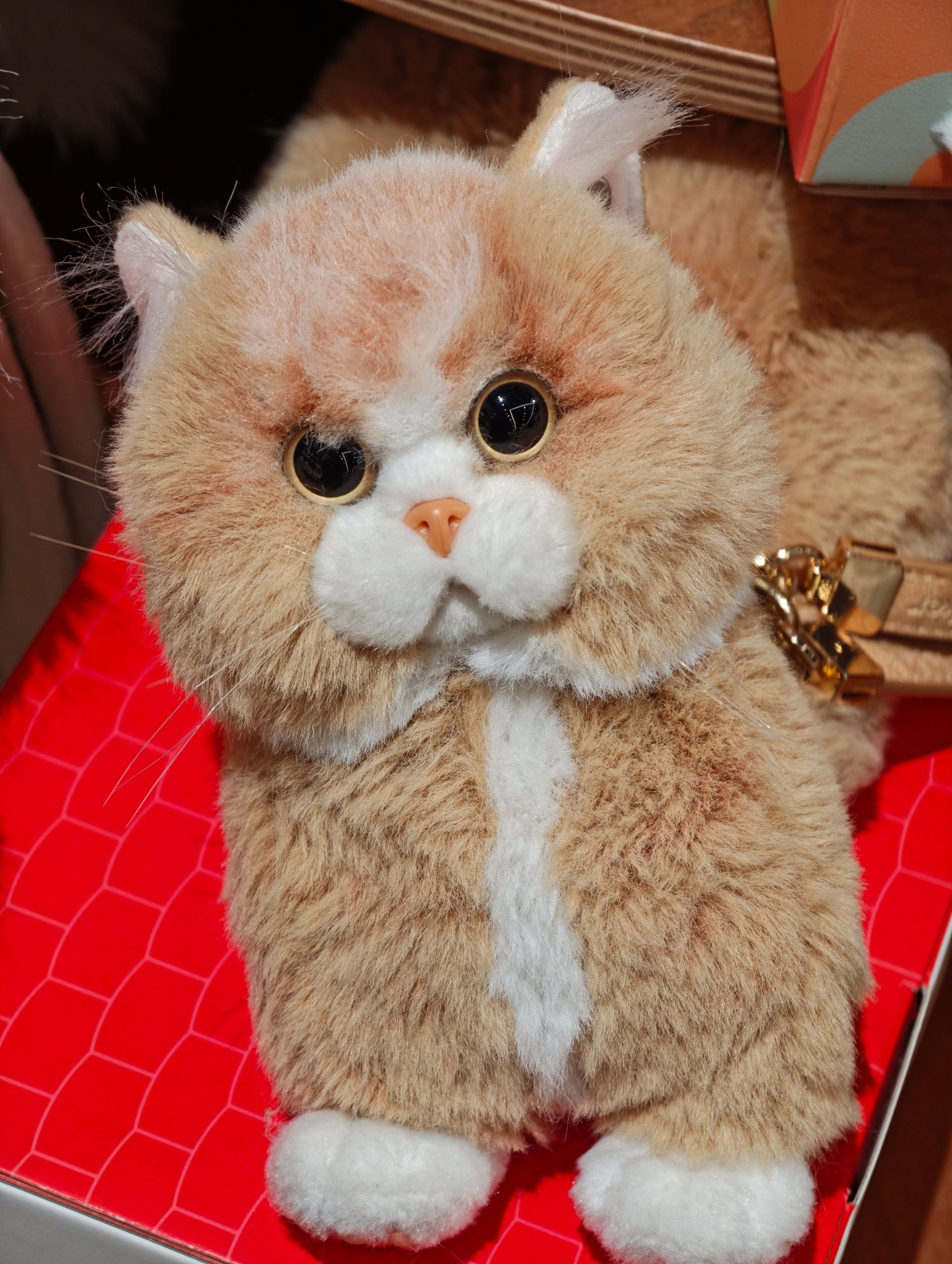 小米17Ultra的2亿像素模式是真2亿呀，它是目前所有手机里2亿像素模式中细