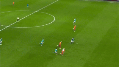 在3月11日凌晨进行的欧冠八分之一决赛首回合较量中，利物浦客场0-1不敌加拉塔萨