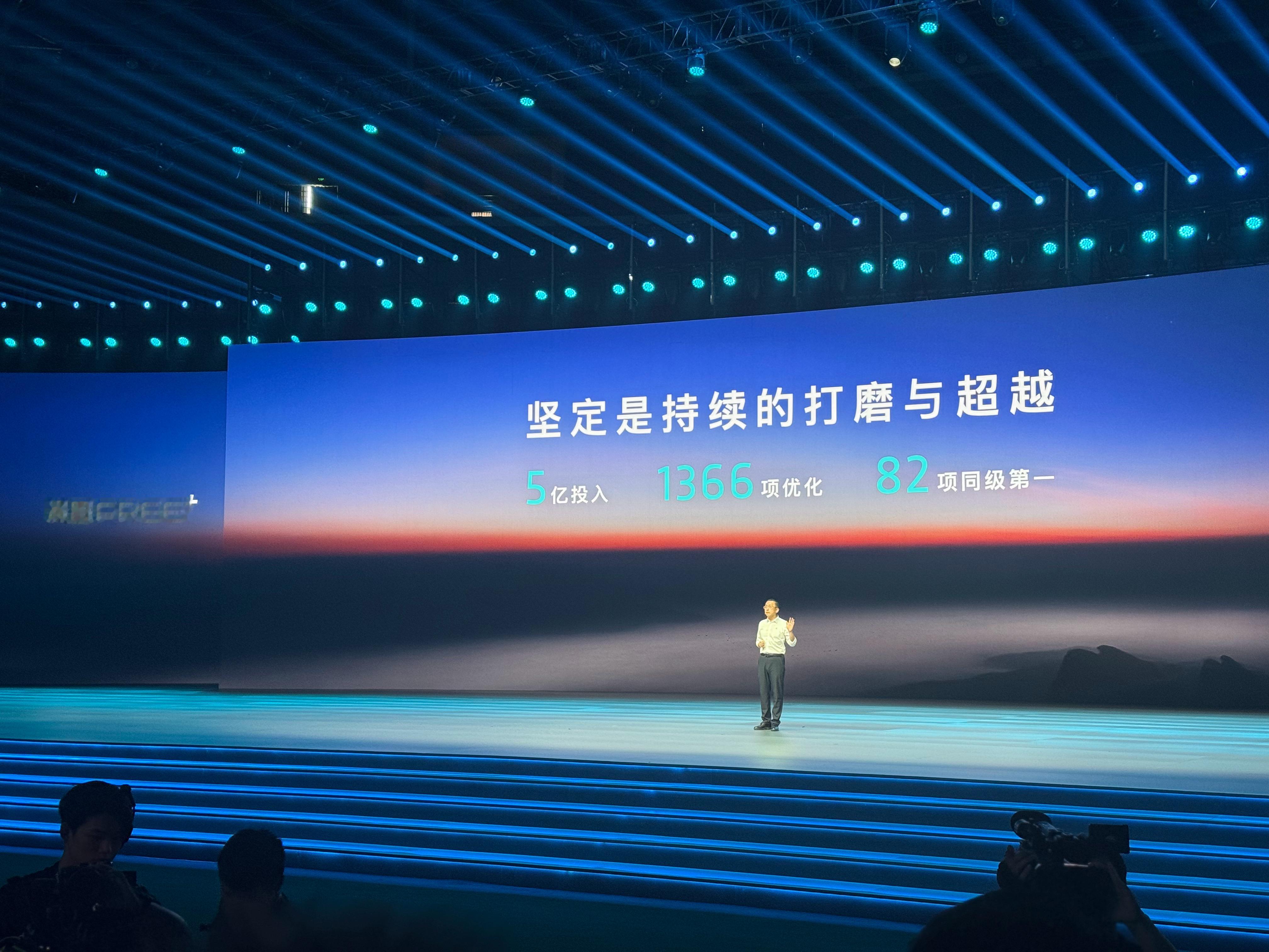 岚图FREE+这次确实实力非常强这5亿没白花35000的预售订单在岚图的任何车