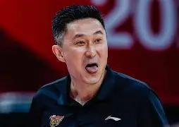 广东宏远俱乐部峰回路转，你们的朱总可能很快回来，有可能依旧回到广东宏远俱乐部总经