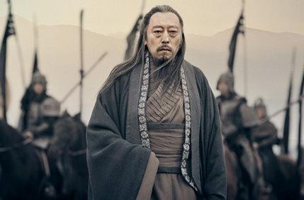 曹操活着，司马懿老实，曹丕活着，司马懿也老实，这都好理解。可曹睿活着的时候，司马