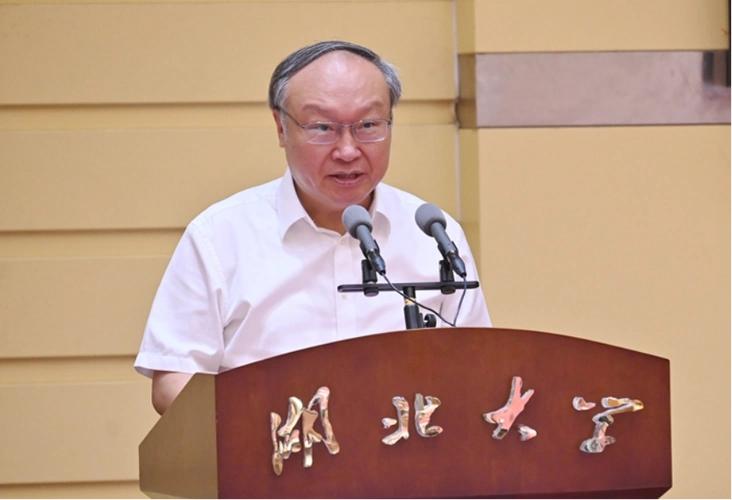 湖北大学的谢红星书记是不是要退了？谢红星的履历可不一般，他曾长期任职于985
