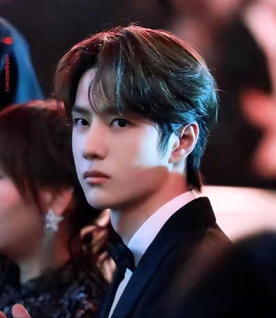 王一博近况曝光！回应结婚3个月后，用实力印证黄渤评价三个月前，