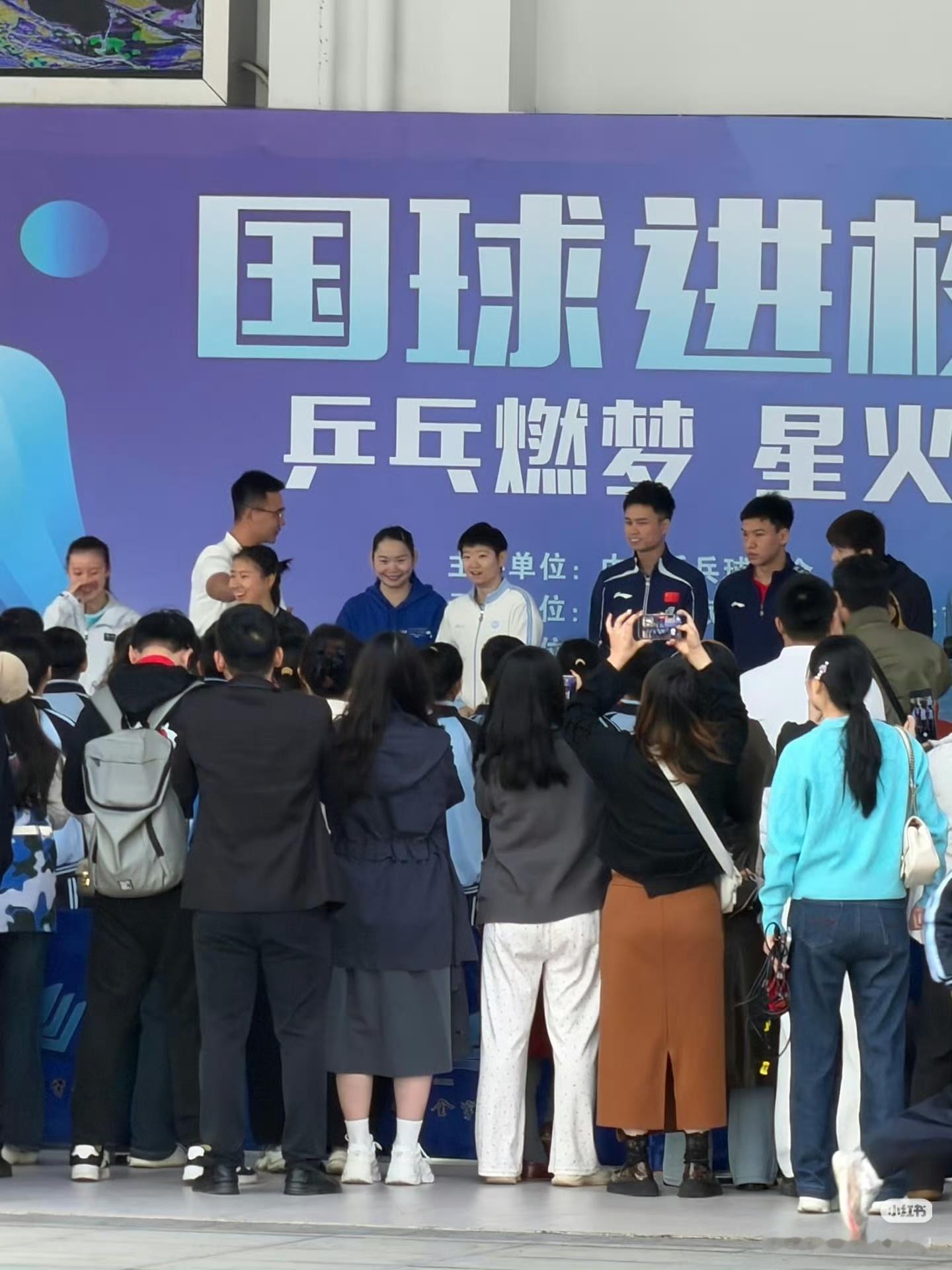 萌萌两只🤏🏻🤏🏻