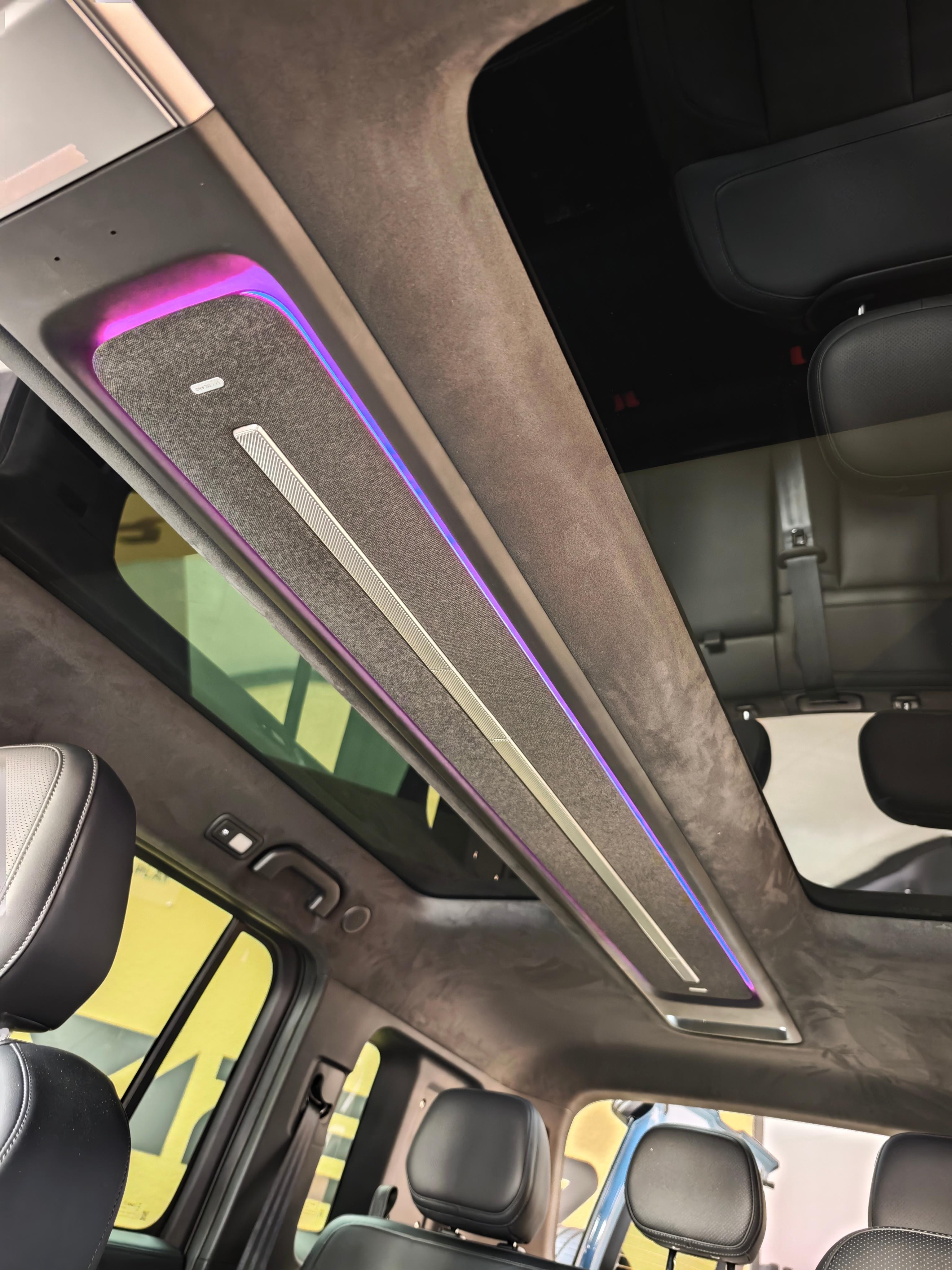 方盒子搞这个设计，让我想到了卫士的阿尔卑斯之窗