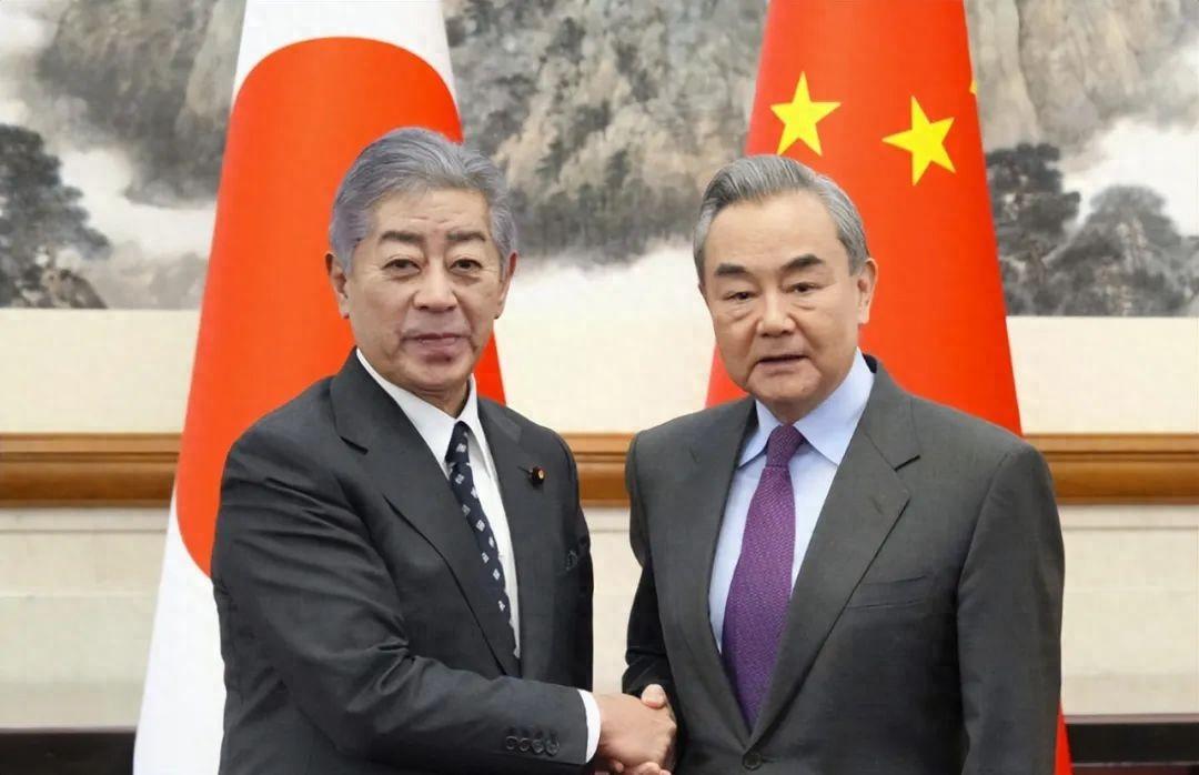 当面赔不是，日本应下中国的条件，朝和平靠拢，9月28号这天，日本国贸促会的