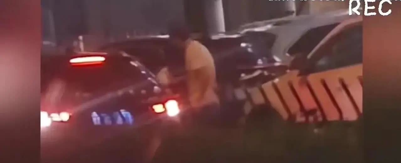 妻子深夜赴约陌生男进酒店，丈夫不吵不闹拍视频，一招让她语无伦次妻子深夜外