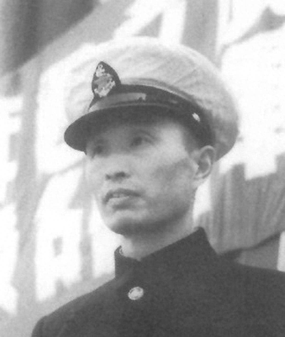 林则徐的后人起义成功后欲任海军司令，刘伯承质问：这样的人民海军意义何在？195
