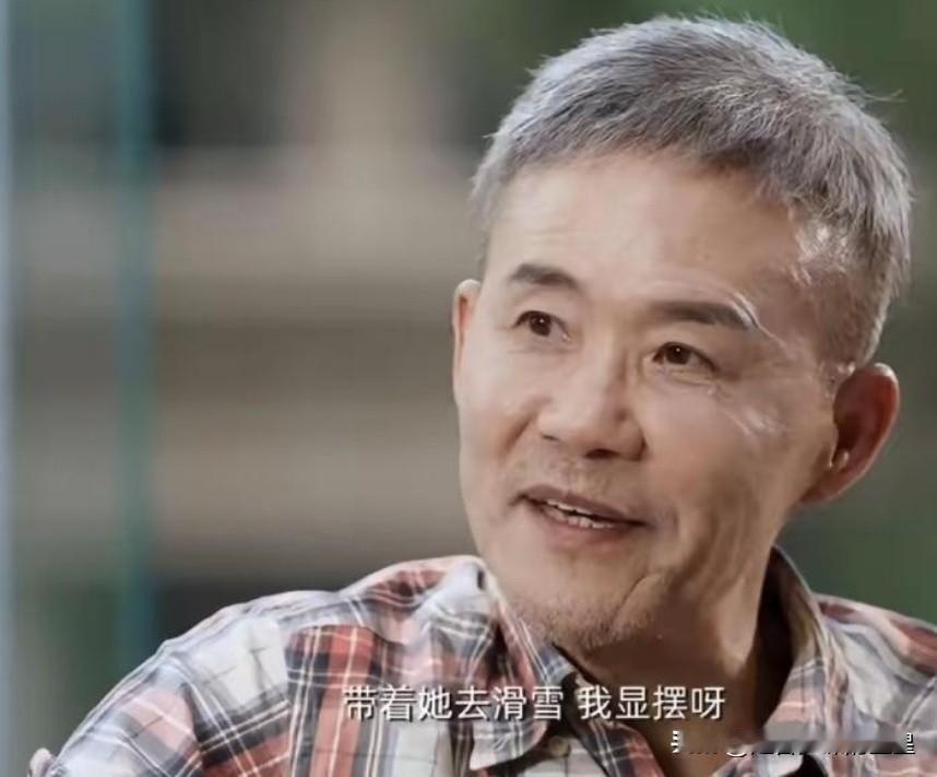 我刚知道，我老公看了王石和段永平的访谈后说：男人找老婆，还是年龄相仿的好，老夫少