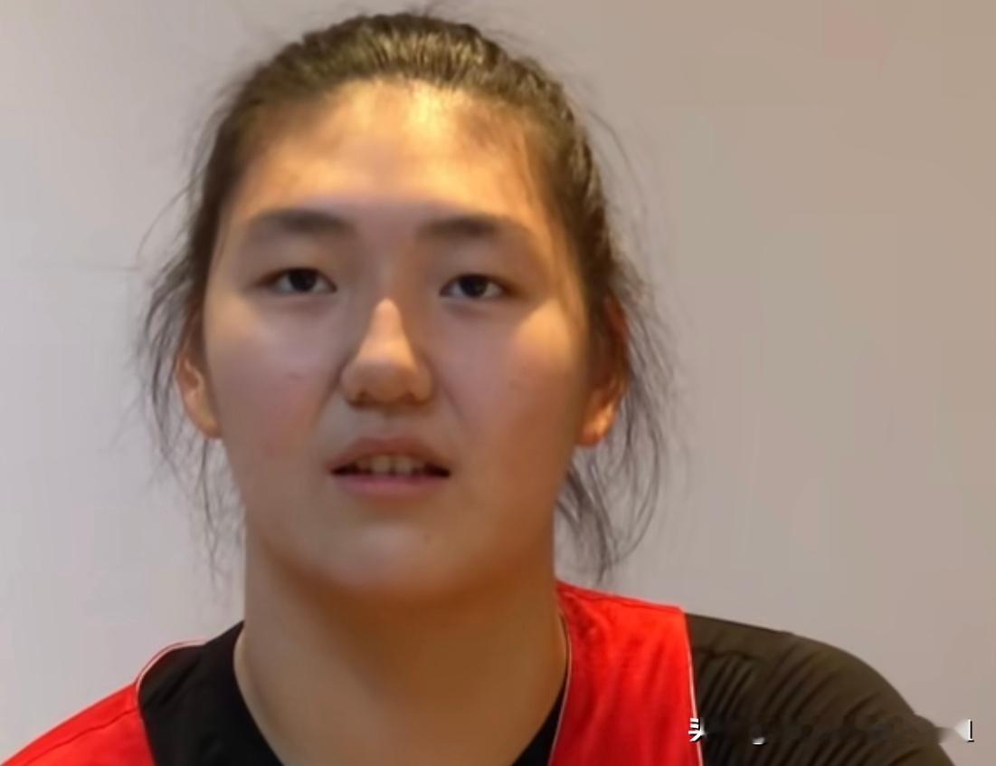 大白话！张子宇谈李月汝缺席女篮世界杯:“毫无疑问，这不是月汝姐的错，她是整个事件的受害者，她跟大家一