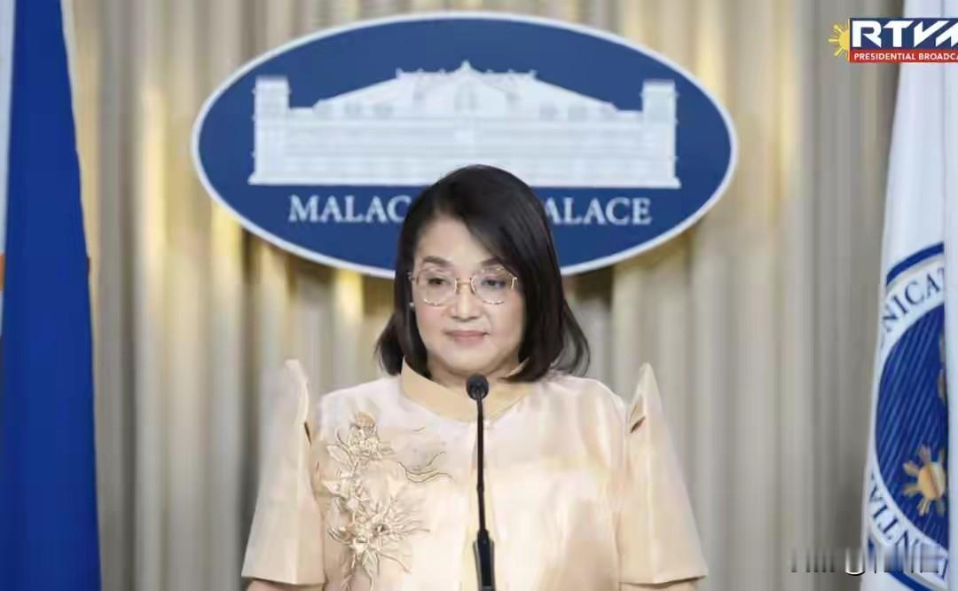 马科斯把前议长抓了，网传民众示威游行一路杀向总统府，要逼马科斯下台，听着好似大变