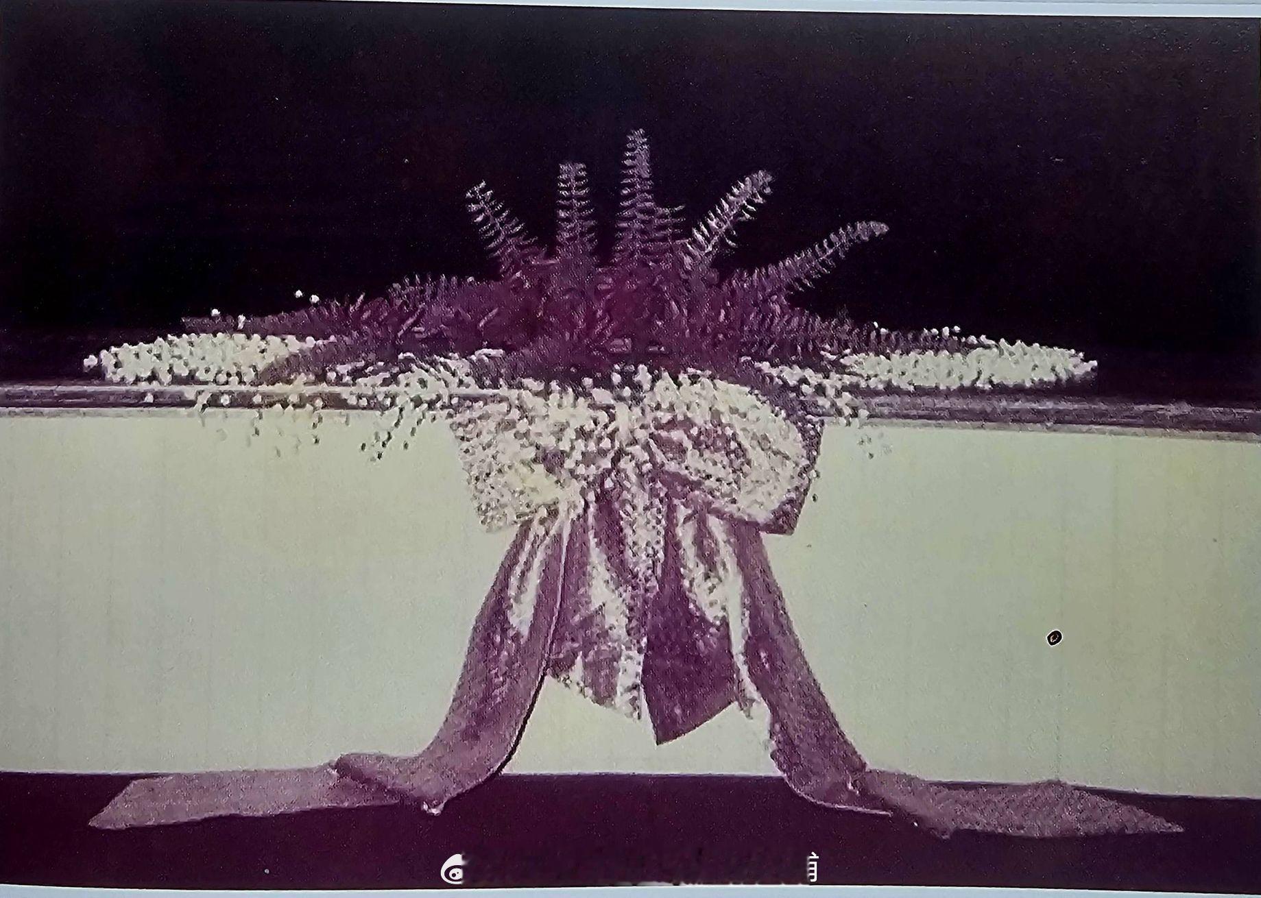 王室王室泰国王室暹罗往事老照片:暹罗王室一位女性宫廷花艺师，坤英克拉让斯里，她